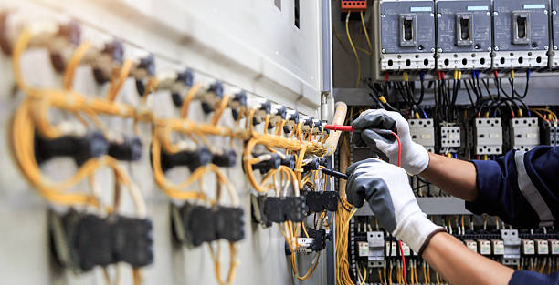 Professional Electrician technician working in Coronita, CA